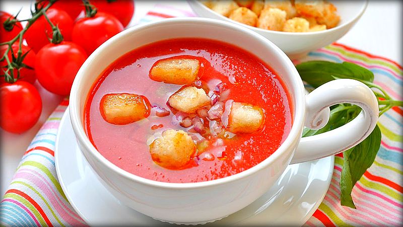 Kholodnyy-tomatnyy-sup-gaspacho